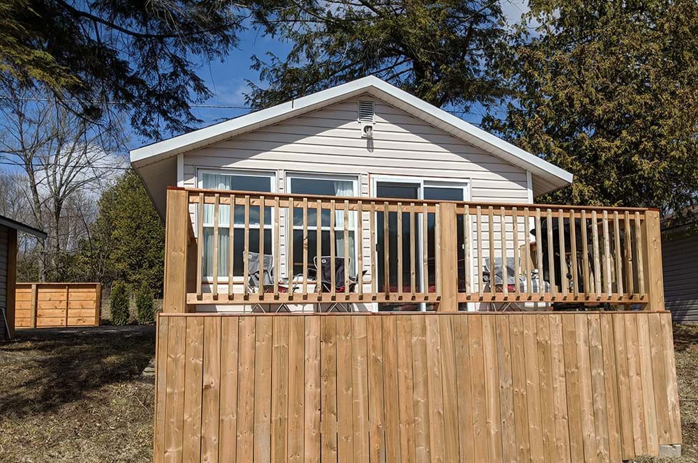 Studio Lakefront Cabin 5